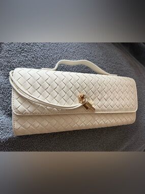 New in packaging: Few Moda Theia Clutch in Cream